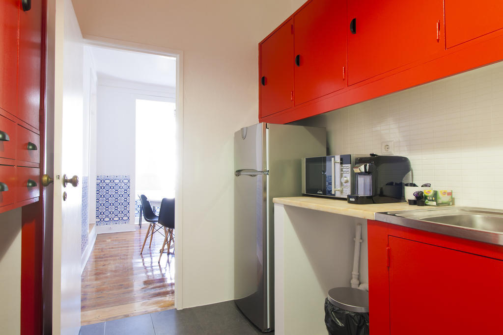 Bairrus Lisbon Apartments - Alfama ภายนอก รูปภาพ