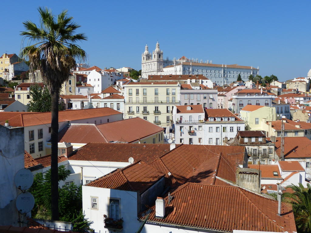 Bairrus Lisbon Apartments - Alfama ภายนอก รูปภาพ