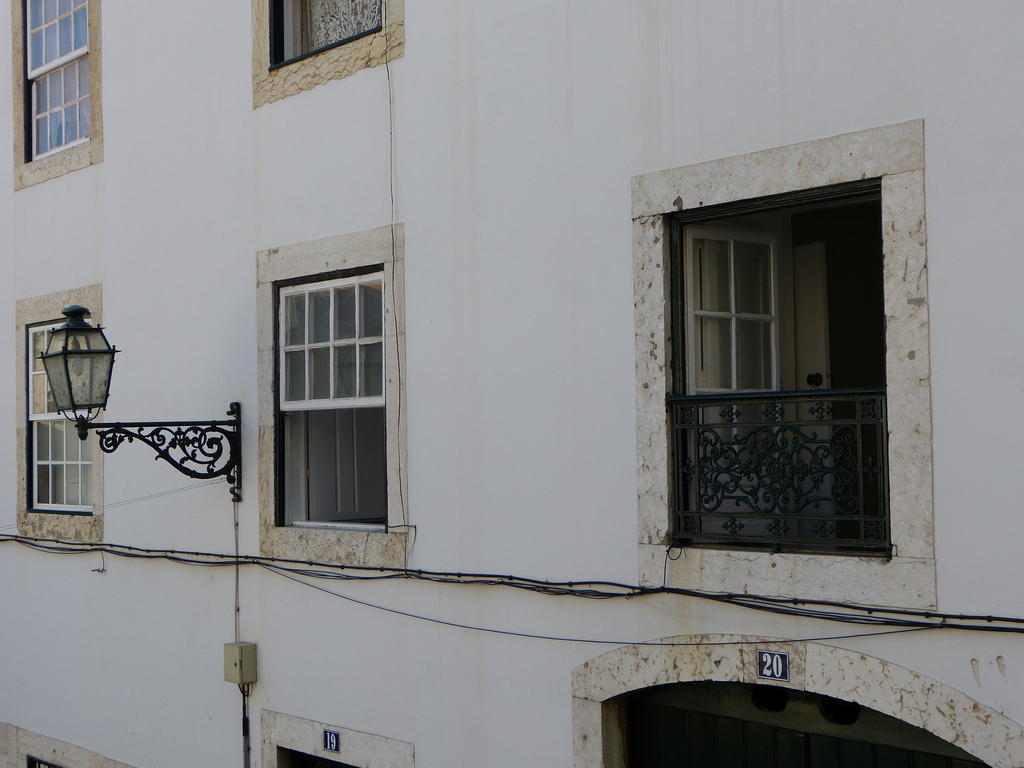 Bairrus Lisbon Apartments - Alfama ภายนอก รูปภาพ