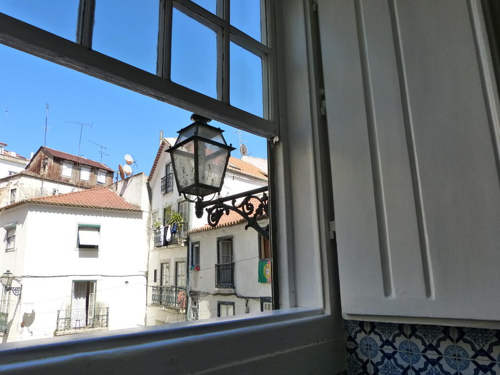 Bairrus Lisbon Apartments - Alfama ภายนอก รูปภาพ